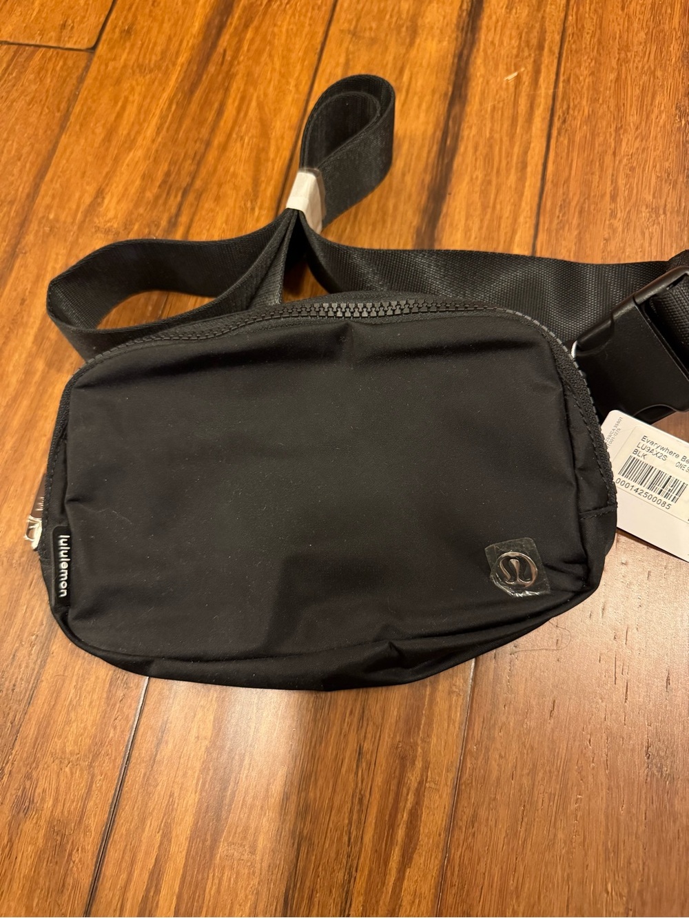 NWT Lululemon Everywhere Belt Bag